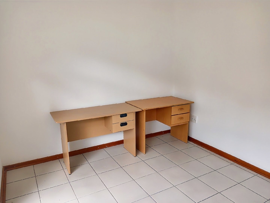 5 Bedroom Property for Sale in Universitas Ridge Free State